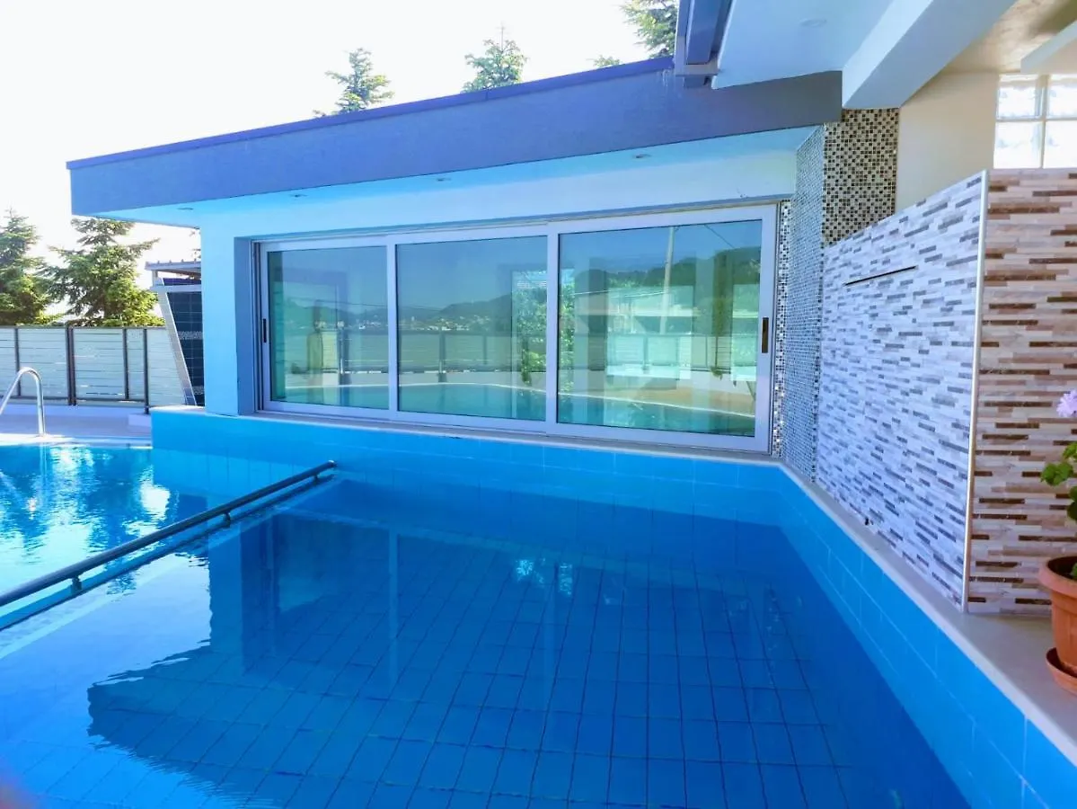 Luander Hotel Tirana